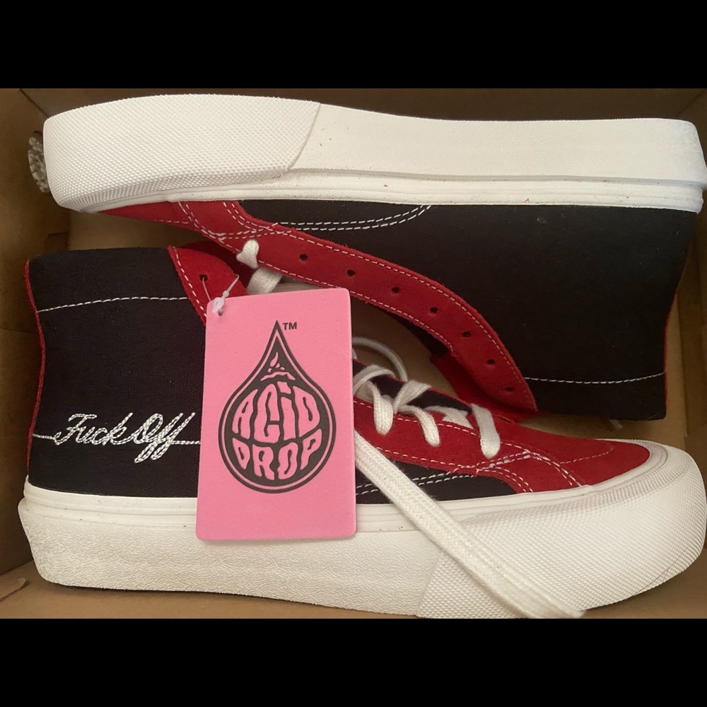 Brand new Straye “fuck off” high tops!!
